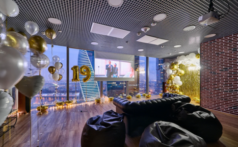 Арендовать Кинолофт с панорамными окнами 