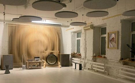 Арендовать White Yoga. Светлый зал 65 кв.м.