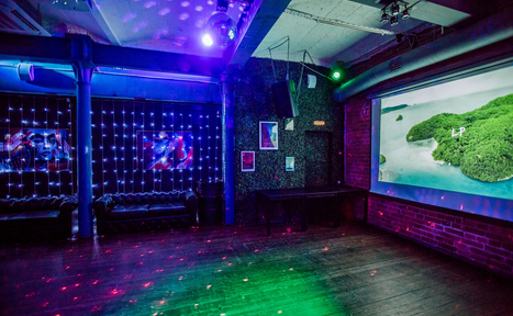 Арендовать Клубный лофт на набережной в центре Москвы