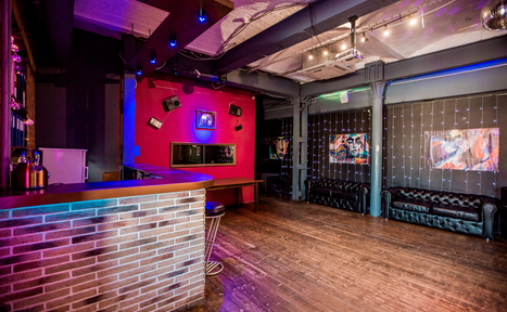 Арендовать Клубный лофт на набережной в центре Москвы