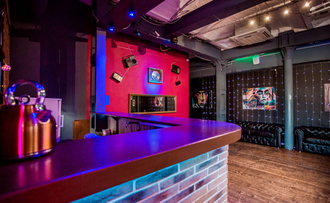 Арендовать Клубный лофт на набережной в центре Москвы