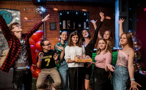 Арендовать Клубный лофт на набережной в центре Москвы