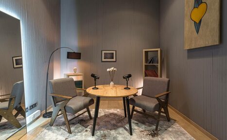 Арендовать Студия записи подкастов, видео-уроков, коротких роликов 