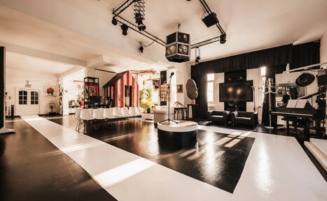 Арендовать Лофт в центре Москвы