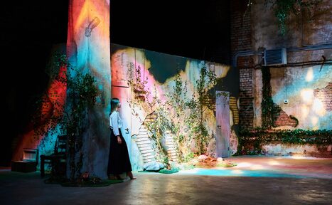 Арендовать Антуражная площадка в стиле «Таинственный сад» 