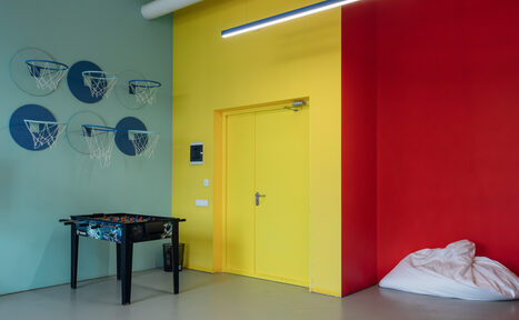 Арендовать Зал Караоке. Яркое пространство в стиле pop-art