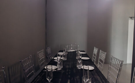 Арендовать Грей. Лофт со строгим дизайном