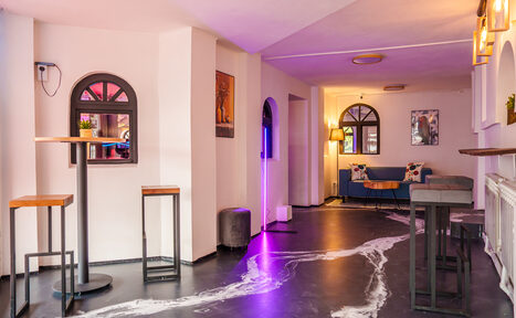 Арендовать Лофт с террасой на территории Измайловского Вернисажа