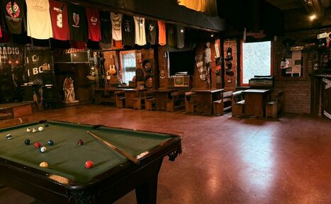 Арендовать Fort Loft. Лофт в байкерском стиле