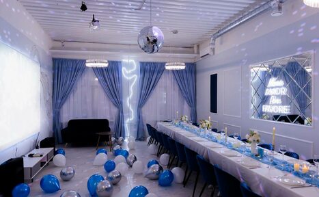 Арендовать Sevilla. Бело-голубая сказка, где мечты обретают радость