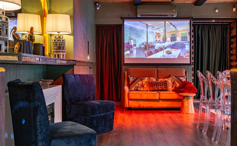 Арендовать Лофт Май. Зал Гоголь для деловых мероприятий