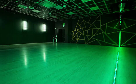 Арендовать Зал №6 “Черное золото” - Танцевально-концертный зал 90 кв.м.