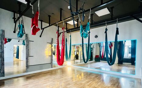 Арендовать J. K. Yoga Room Studio (Дж.Кей Йога Студия)