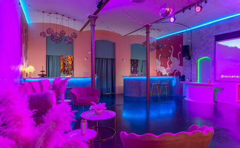 Арендовать Лофт Мемфис. Зал в итальянском стиле