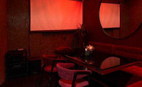 Арендовать Гримёрка. VIP-комната