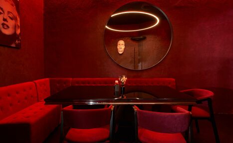 Арендовать Гримёрка. VIP-комната