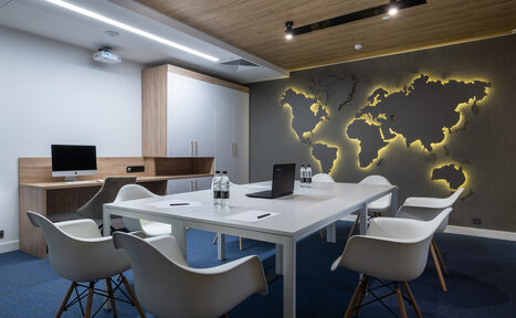 Арендовать V Hotel Tverskaya. Переговорная на 15 человек