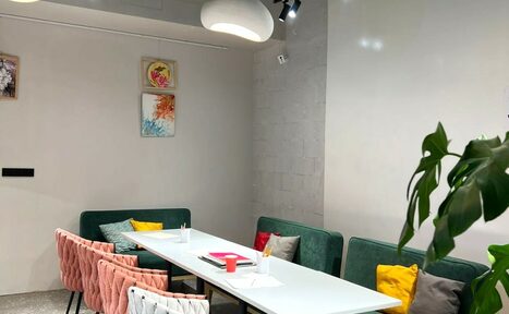 Арендовать Коворкинг «Офлайн». Уютный коворкинг для мероприятий