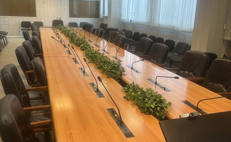 Арендовать МоцПрофКомп. Зал заседаний