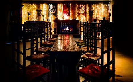 Арендовать Каминный зал с балконом на Невский проспект