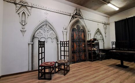 Арендовать Каминный зал с балконом на Невский проспект