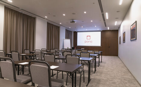 Арендовать Pana White(Пана Белый). Зал при отеле