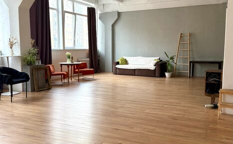 Арендовать Лофт Р21