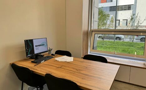 Арендовать Современный светлый офис с мебелью