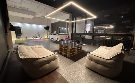 Арендовать Просторный лофт на ВДНХ