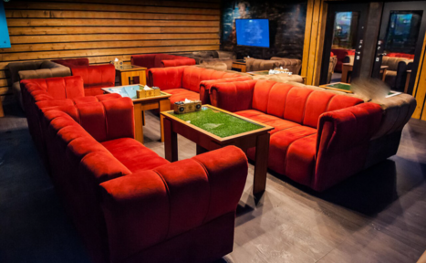 Арендовать МЯТА LOUNGE Лофт-пространство с диванчиками