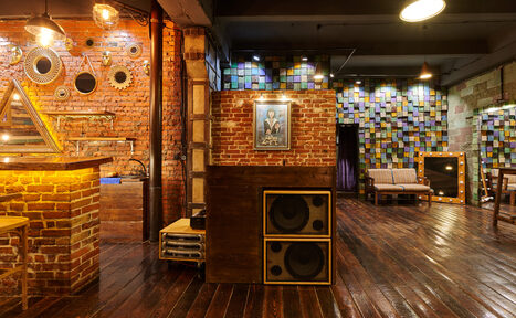 Арендовать Стильный лофт с верандой