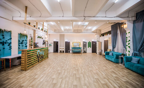 Арендовать Only You. Белый лофт с верандой