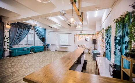 Арендовать Only You. Белый лофт с верандой