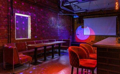 Арендовать Стильный лофт для вечеринок и корпоративов