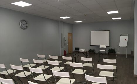 Арендовать Зал №1 площадью 60 м.кв. свободной компоновки