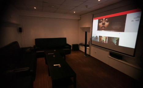 Арендовать Антикинотеатр Erarooms (Эрарумс). Кино-лофт
