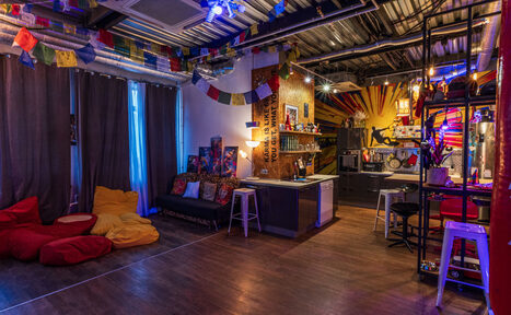 Арендовать Лофт-апартаменты с кухней и душем 