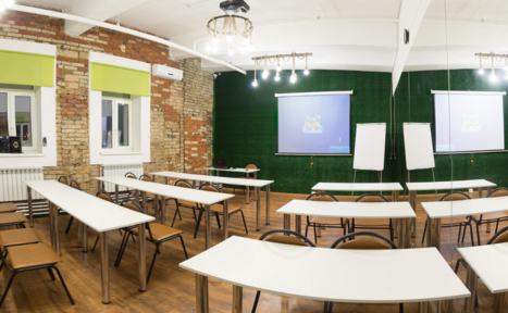 Арендовать Кирпичный зал для деловых мероприятий и йоги