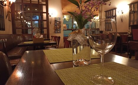 Арендовать Уютный лофт с камином в центре Москвы