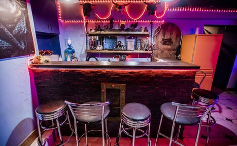 Арендовать Таинственный лофт для ваших мероприятий