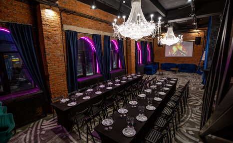 Арендовать Двухуровневый лофт в арт-пространстве