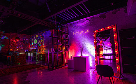 Арендовать Стильный лофт с клубным звуком