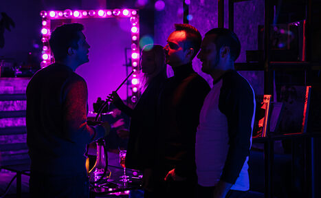 Арендовать Стильный лофт с клубным звуком