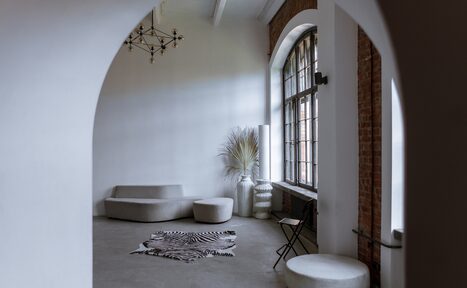 Арендовать Фотостудия Pavilion. Кирпичный лофт 