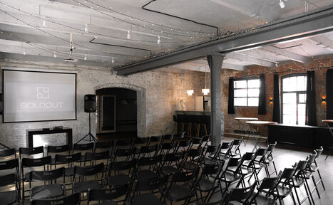 Арендовать SoldOut Lофт. Лофт-пространство с панорамными окнами