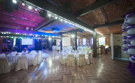 Арендовать Большой исторический лофт