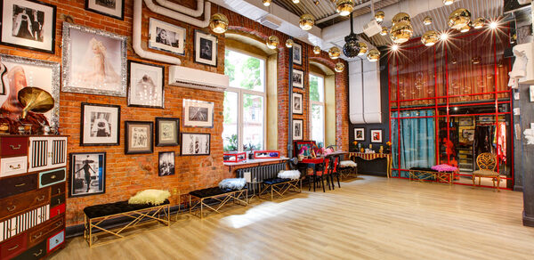 ADORNOS CENTER Арт-лофт для мероприятий