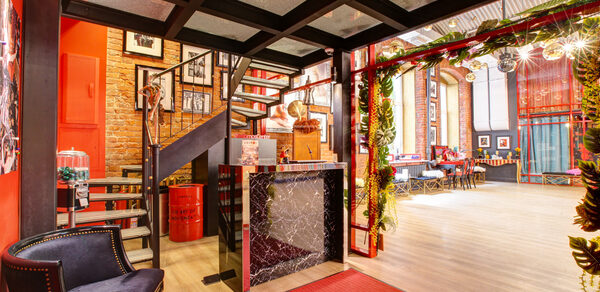 ADORNOS CENTER Арт-лофт для мероприятий