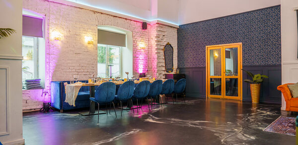 Уютный лофт с отдельным входом и внутренним двором с барбекю