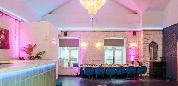 Уютный лофт с отдельным входом и внутренним двором с барбекю